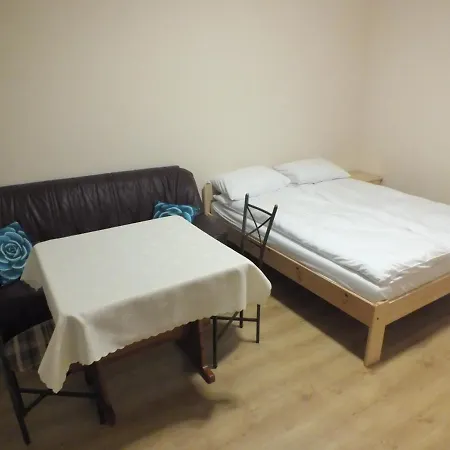 Akacjowy לינה וארוחת בוקר 3*