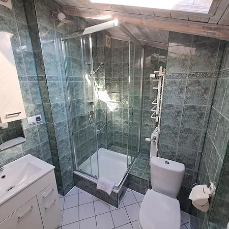 Akacjowy Bed & Breakfast Ostrowite (Slupca)