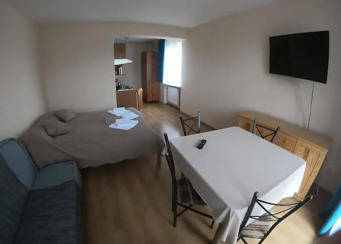 Bed & Breakfast Akacjowy 3*