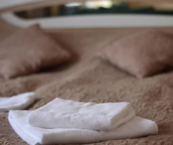 Akacjowy Bed & Breakfast 3*