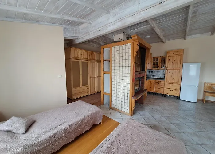 Akacjowy Bed & Breakfast